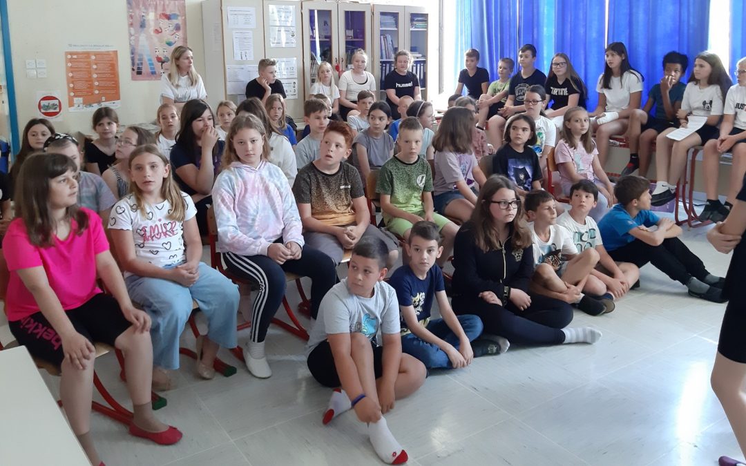 Petošolci predstavili pesnika Toneta Pavčka