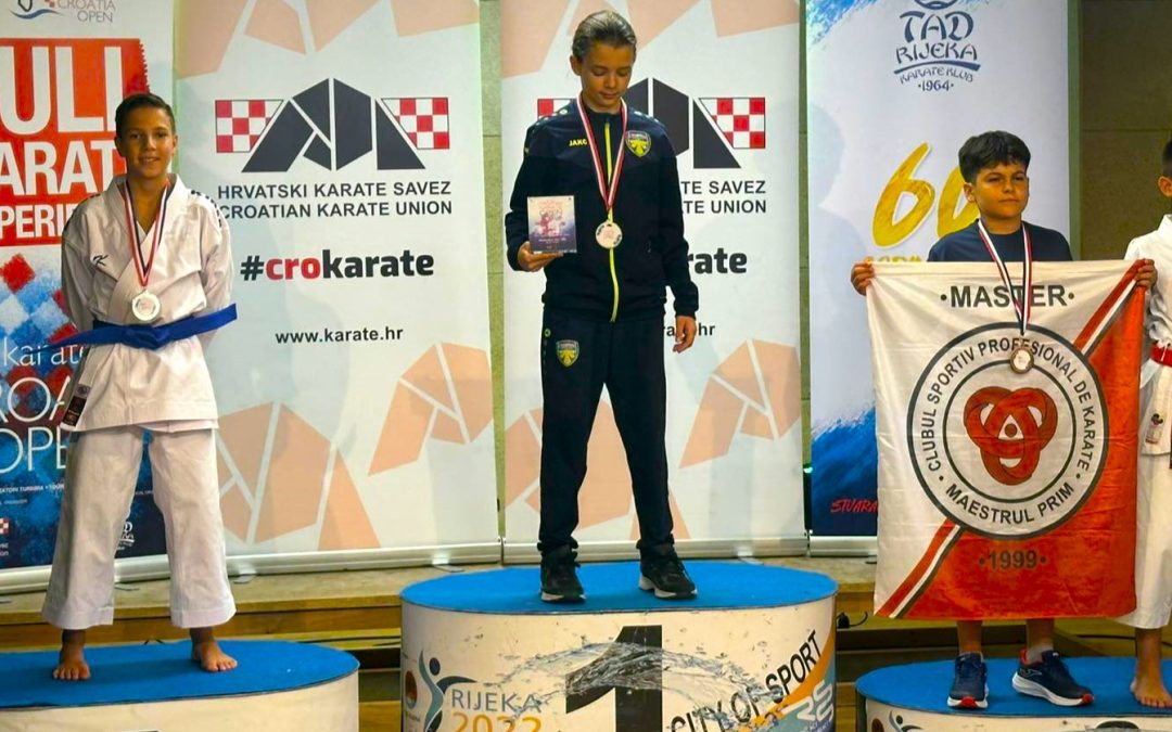 Adam nadaljuje z uspehi